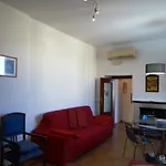 شقة Casa Daniele *